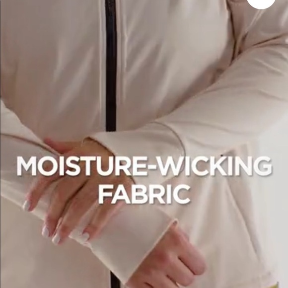 Fabletics black Trinity cold weather performance jacket - Picture 7 of 13